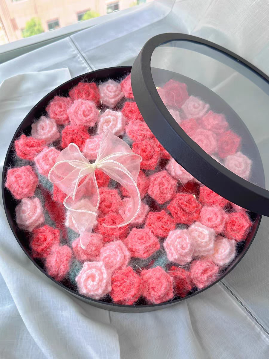 🌹 Handmade Crochet Gradient Rose Blanket | Floral Knitted Throw ~100cm